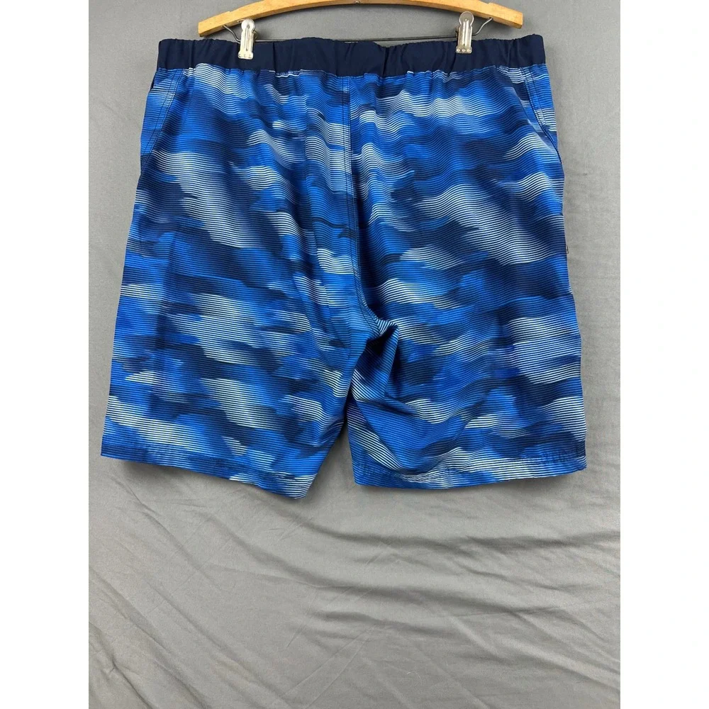 ZeroXposur Swim Trunks Mens XL Board Shorts Blue Wave Pattern Pocket Good